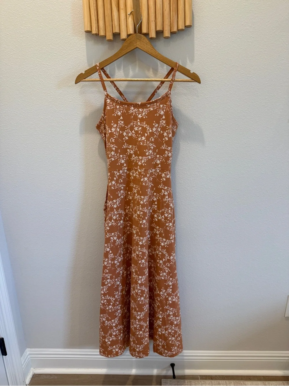Pact Organic Rust Floral Dress Size Small